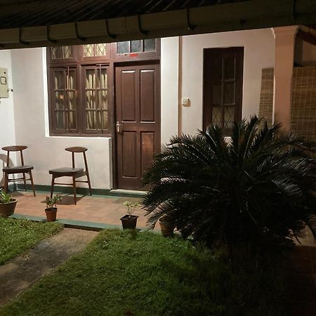 Reverie Hill Bungalow, Kandy Luaran gambar